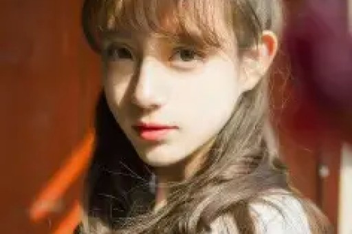 杨天真曝经纪圈潜规则 ：“签1000万告诉艺人500万很多艺人知道但是没办法”